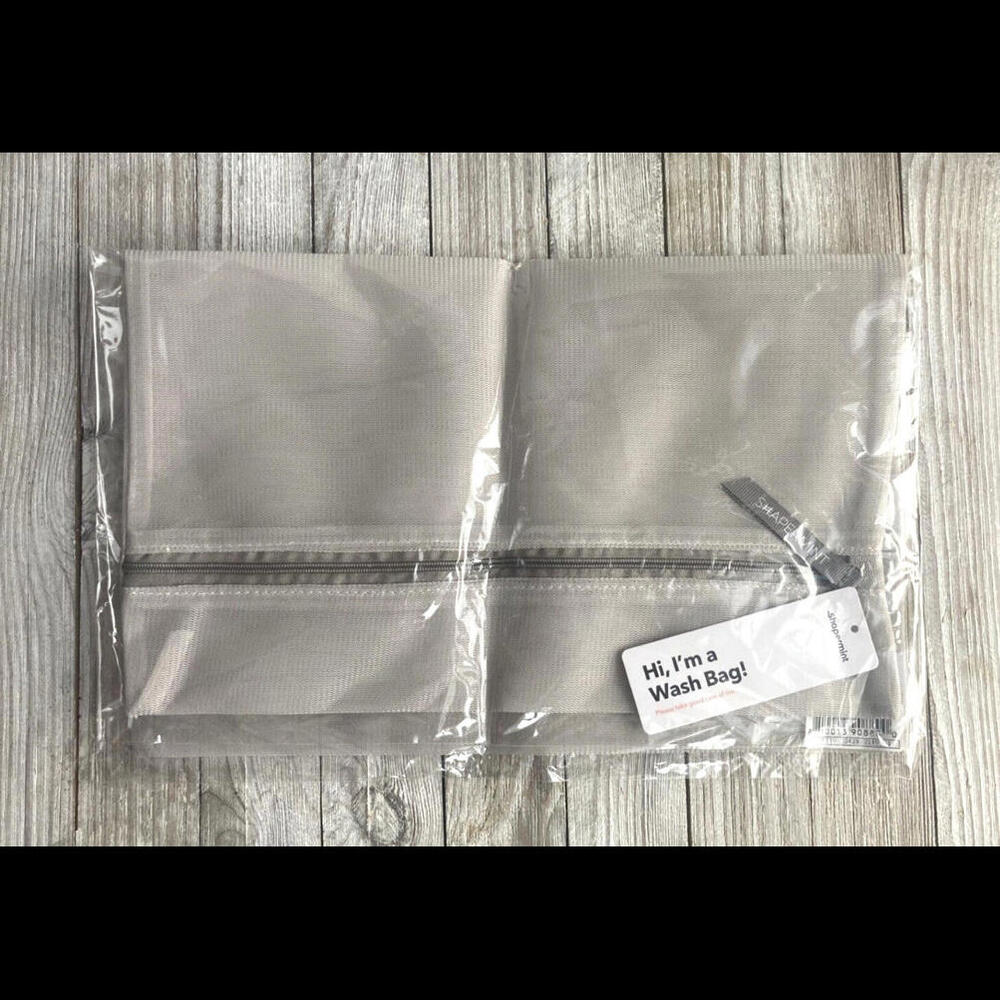 Shapermint Women's Meshin' Around Wash Bag Light Grey Size: 13 x 15.5 in NWT